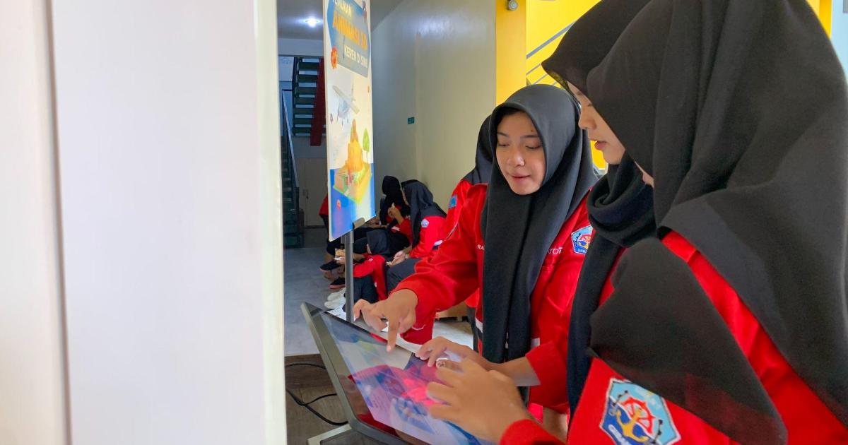 Kunjungan Industri SMKN 1 Gebang - GAMELAB.ID