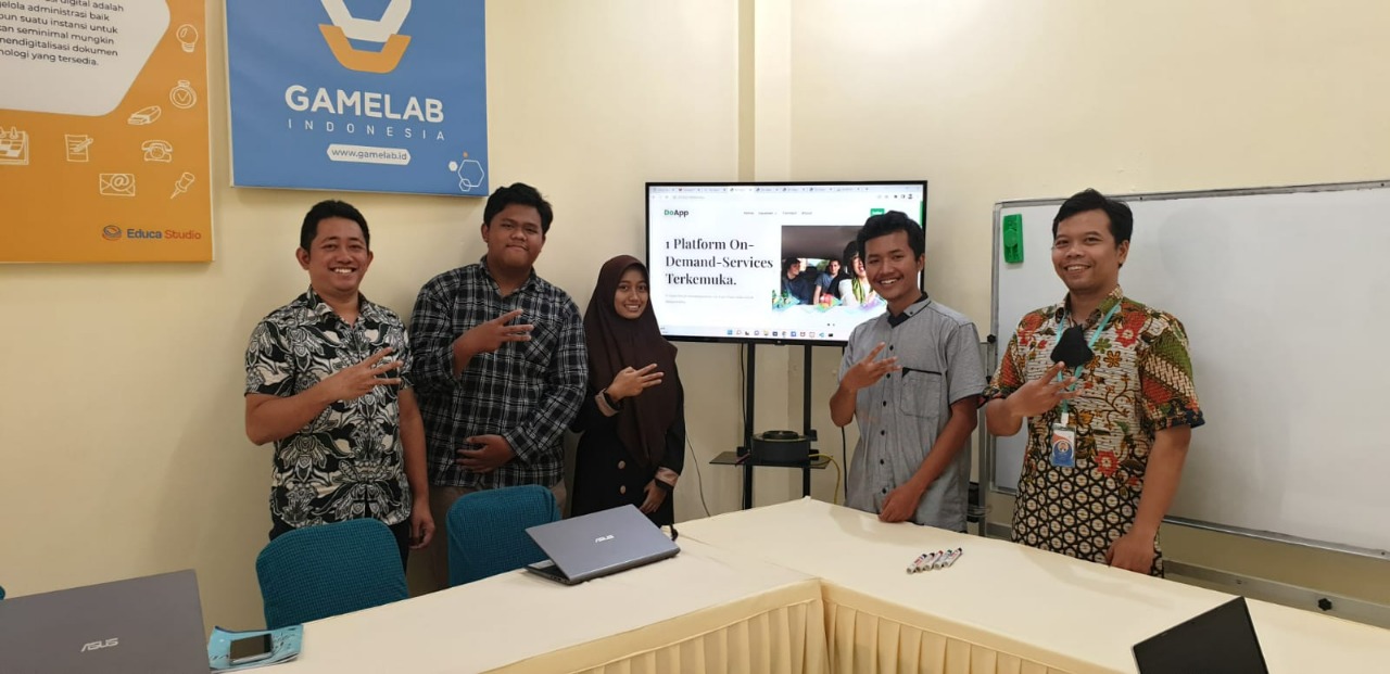 Presentasi Aplikasi Do App oleh peserta Bootcamp