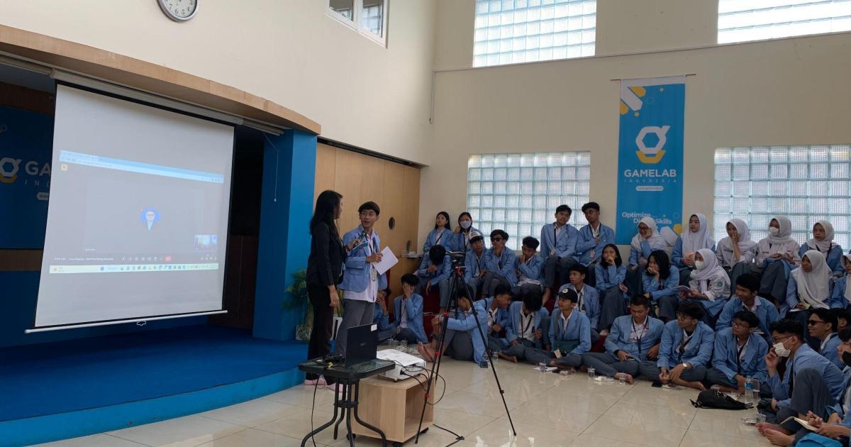 Kunjungan Industri SMK Bina Warga Bandung ke GAMELAB.ID - GAMELAB.ID