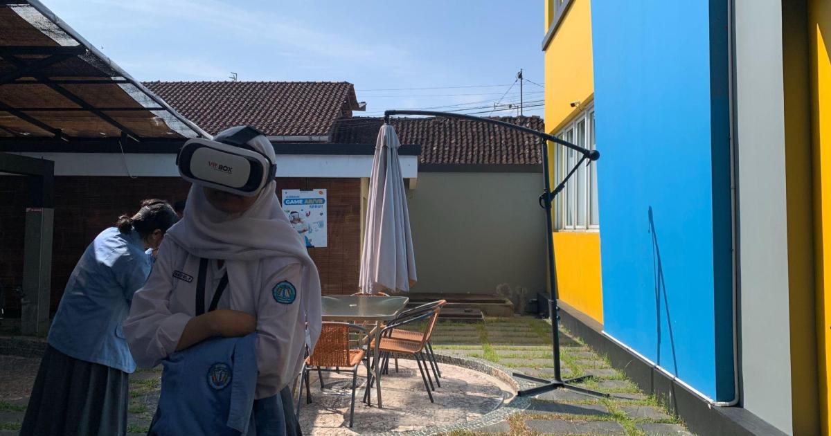 Kunjungan Industri SMK Bina Warga Bandung ke GAMELAB.ID - GAMELAB.ID