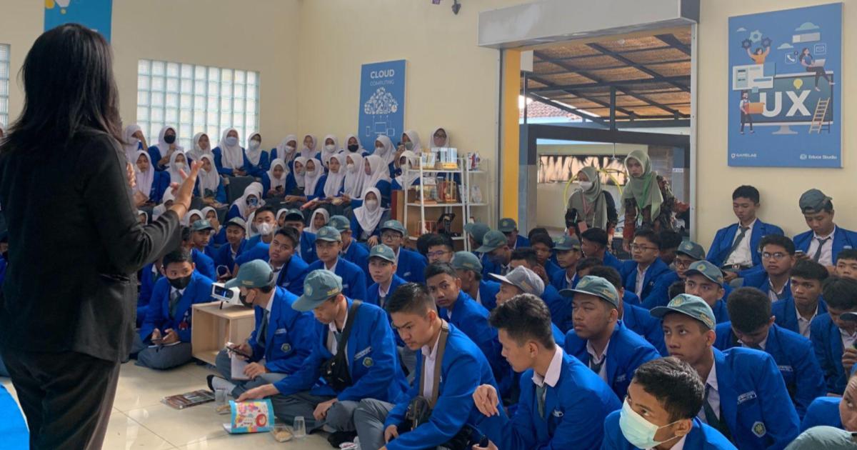 Kunjungan Industri SMK Marhas Margahayu Bandung - GAMELAB.ID (2)