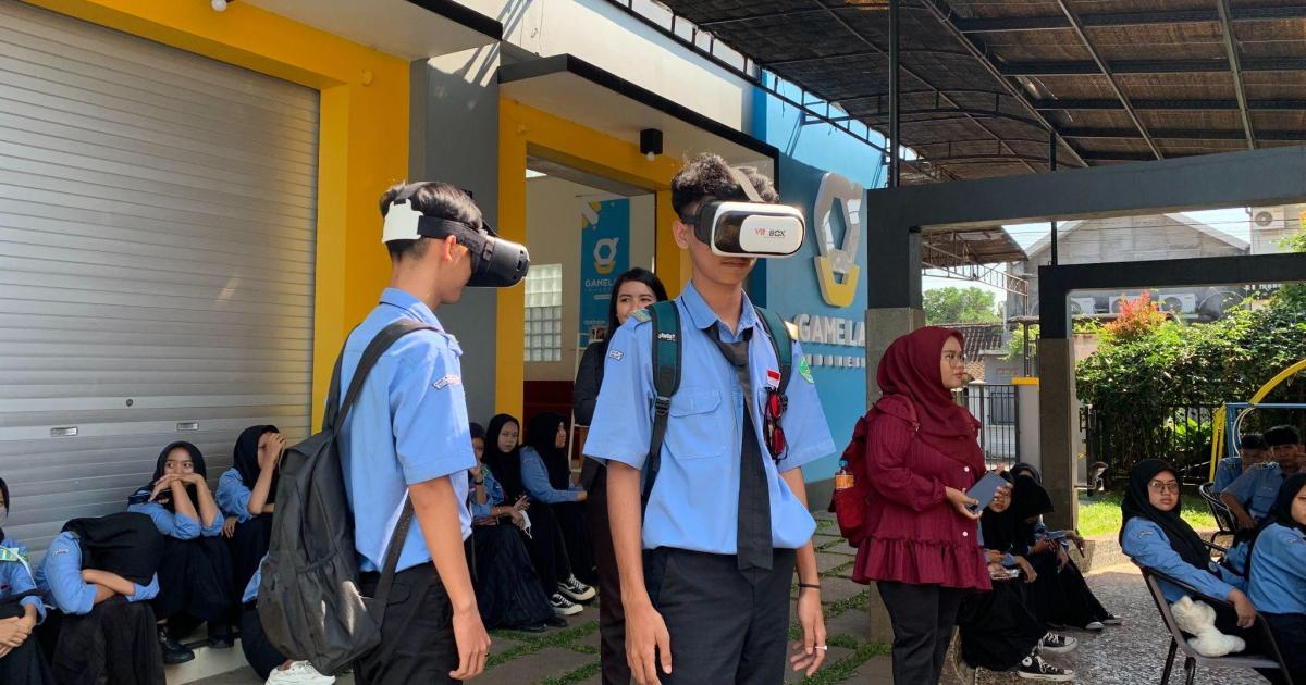 Kunjungan Industri SMKN 2 Banjar ke GAMELAB.ID - GAMELAB.ID