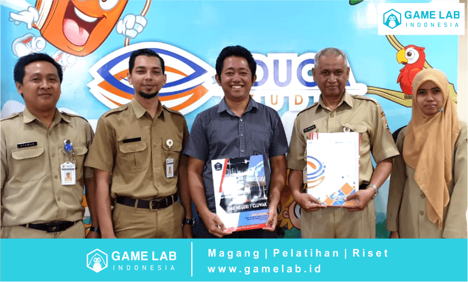 Foto : Penjajakan kerjasama industri SMK N 1 Cluwak dan Game Lab