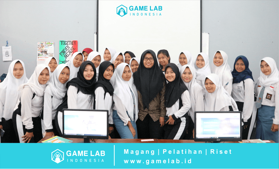 Foto : Foto bersama dengan peserta sosialisasi