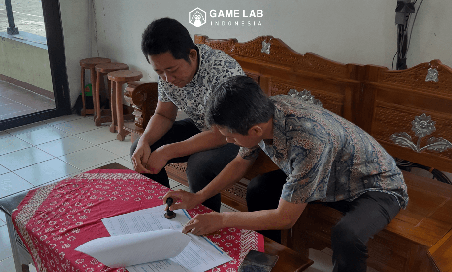 Foto : Proses penandatanganan kerjasama dengan SMK Bhakti Nusantara