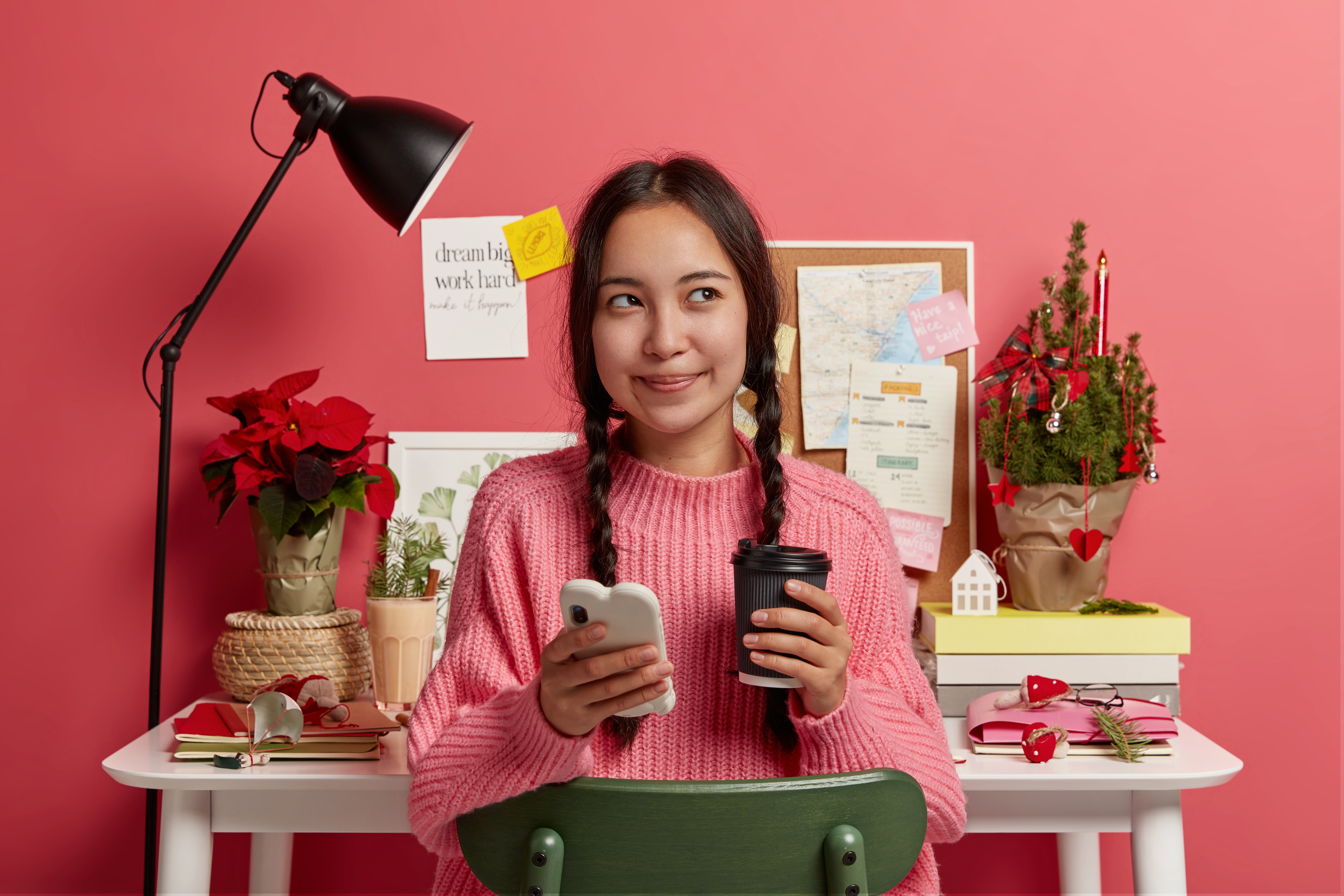 Sumber: Freepik - Content Creator Mesti Kreatif dan Inovatif