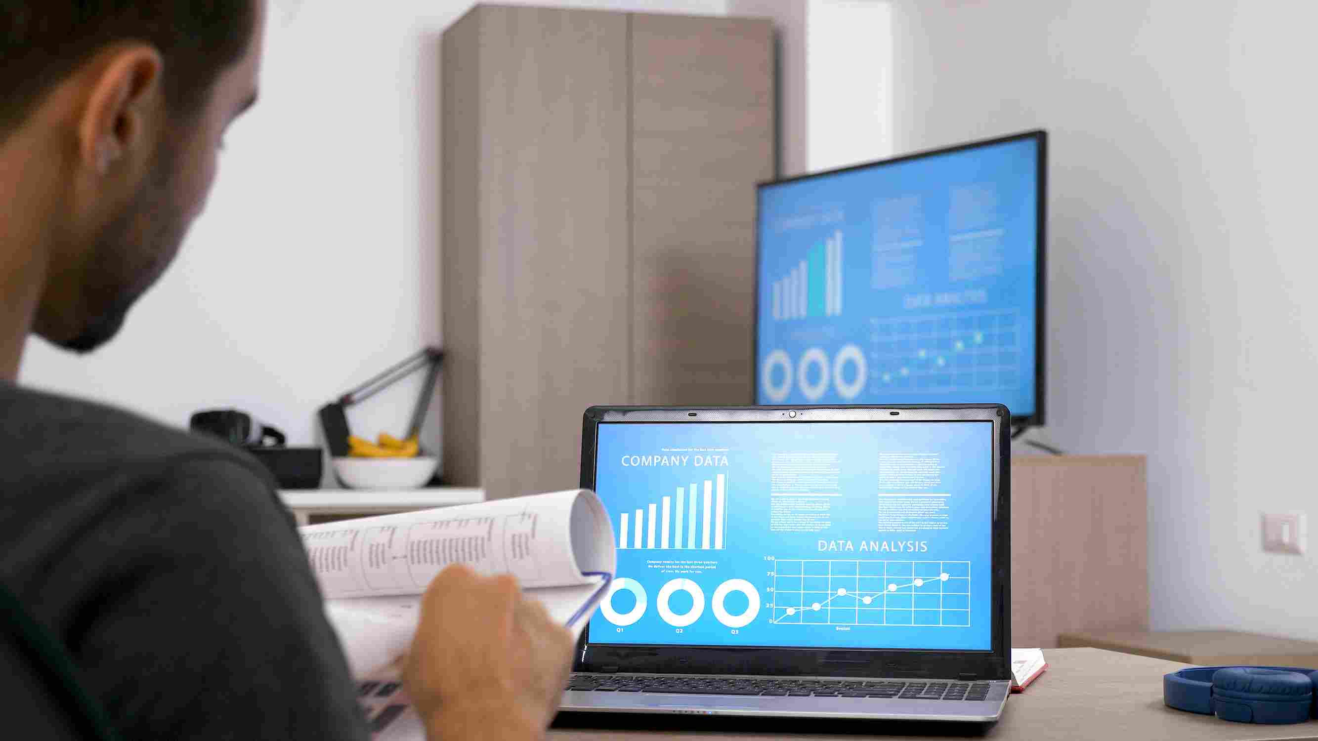 Sumber: Freepik - Manfaat Big Data