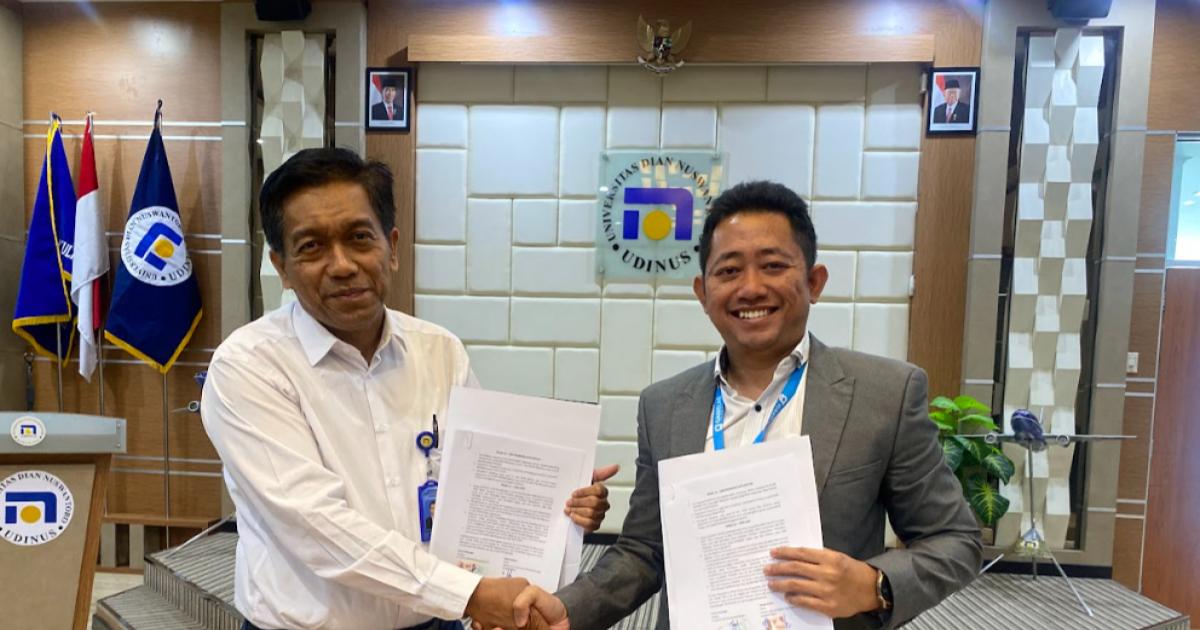 Dok. Tim Gamelab - Kedua Belah Pihak Sedang Menandatangani Kesepakatan Kerjasama
