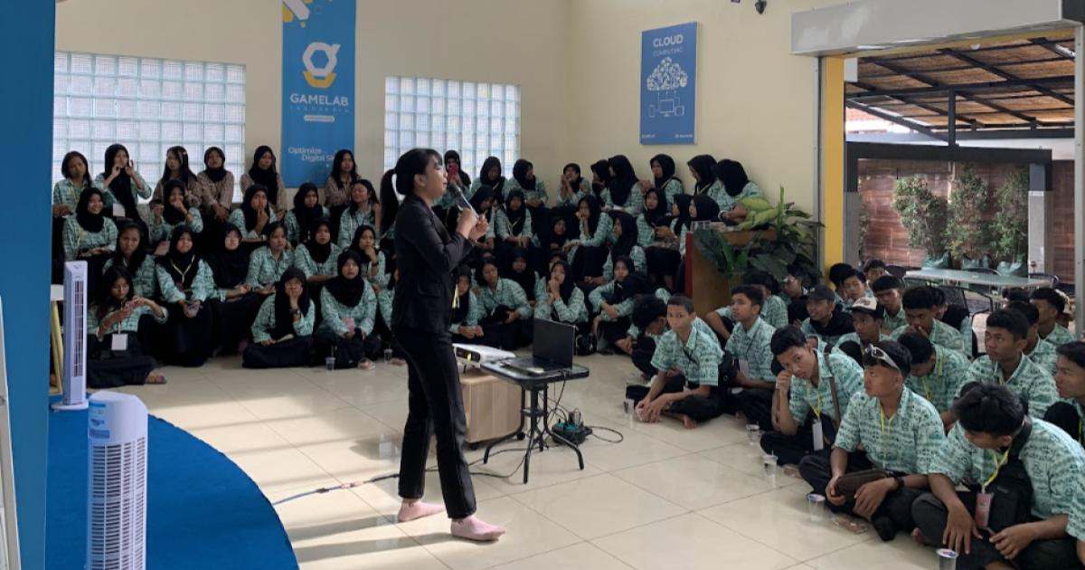 Dok. Tim Gamelab: Seminar Industri - Gamelab.id