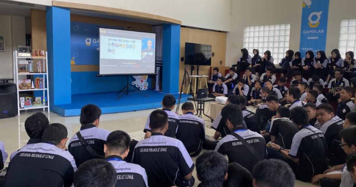 Dok. Tim Gamelab: Diskusi Daring bersama Kak Candra - Gamelab.ID