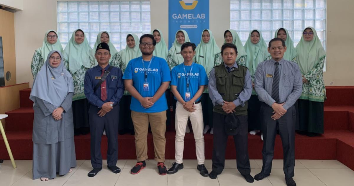 Siswi SMK Assalaam Sukoharjo - Gamelab.ID
