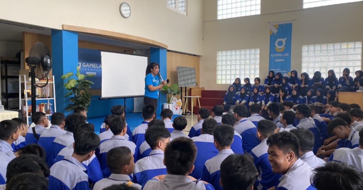 Apa Itu Kunjungan Industri - GAMELAB.ID