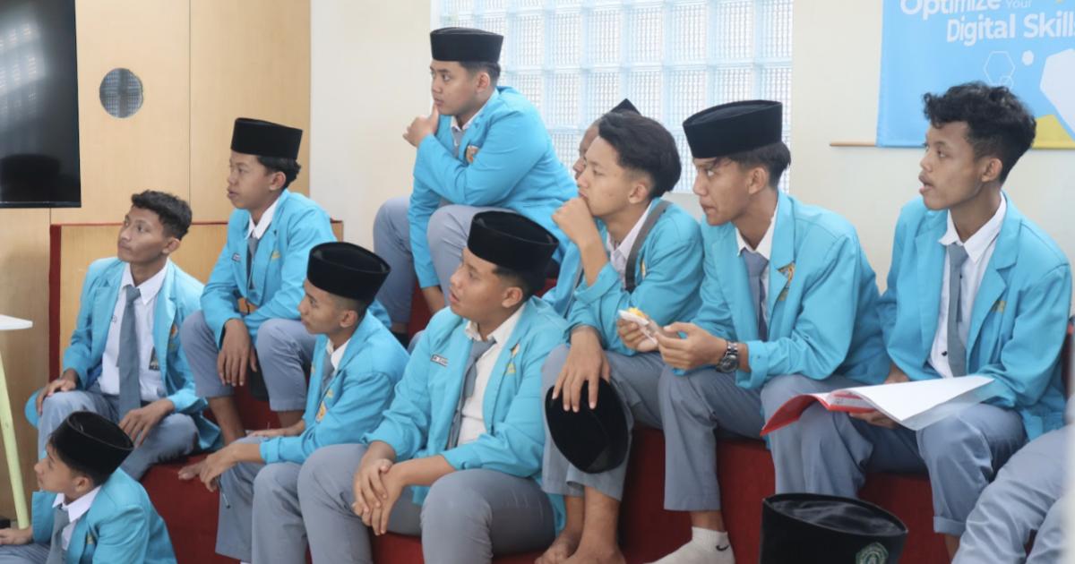 Apa Itu Kunjungan Industri - GAMELAB.ID