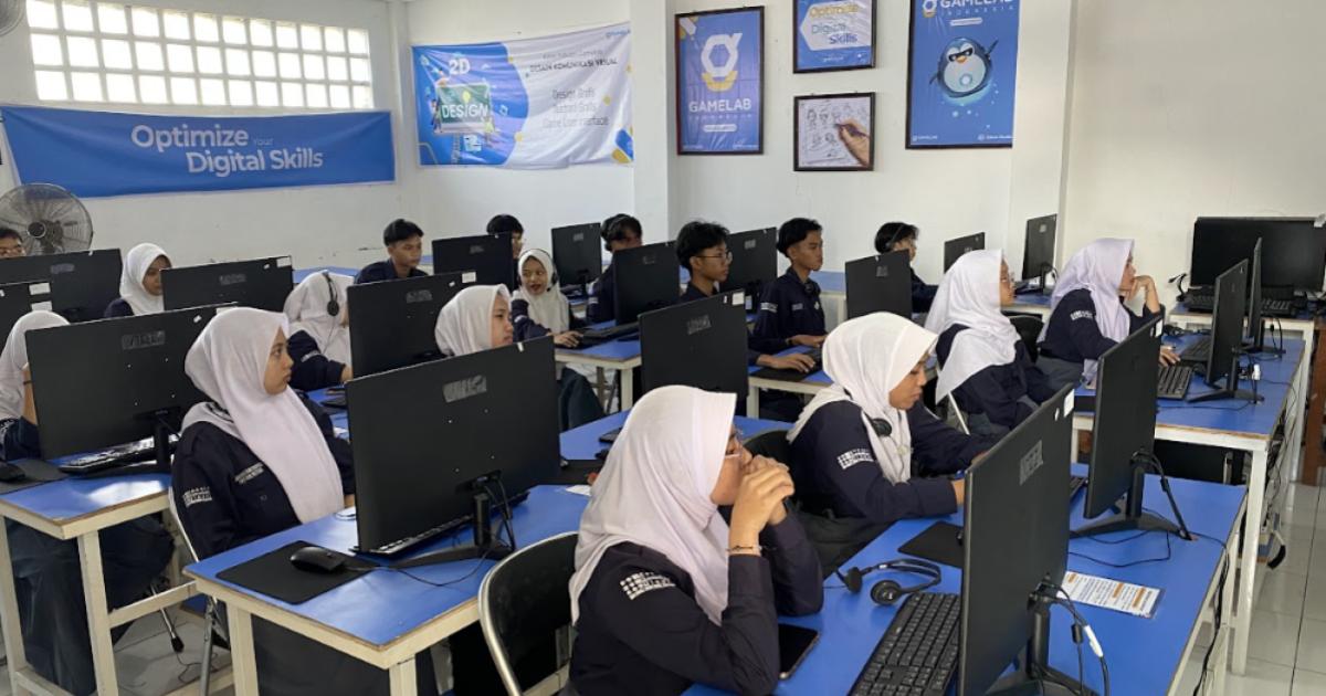 Apa Itu Kelas Industri dan Bagaimana Konsepnya? - GAMELAB.ID