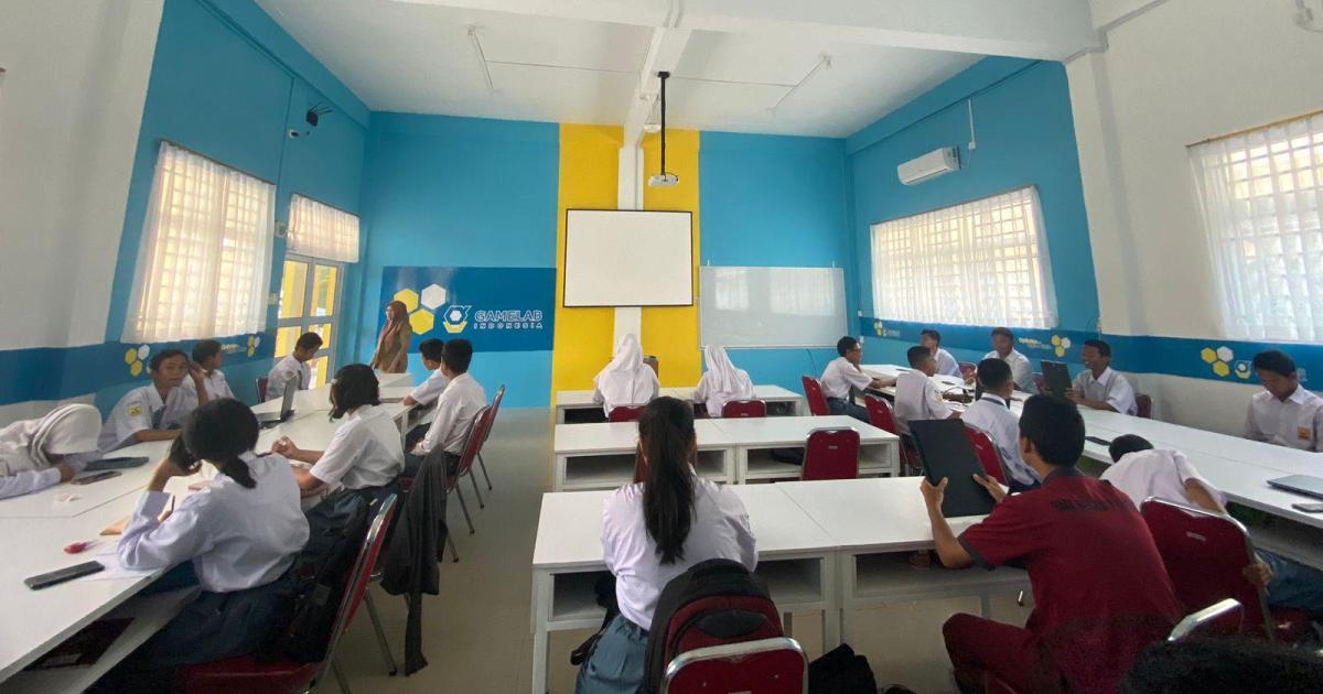 Sinkronisasi Kurikulum SMKN 7 Batam - GAMELAB